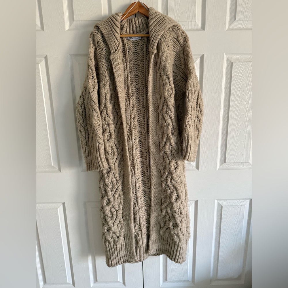 Chunky Knit Beige Cardigan